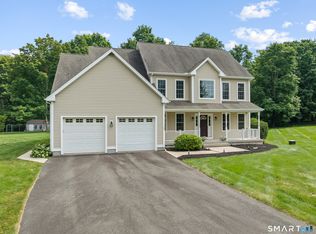 71 Pepin Ln, Berlin, CT 06037