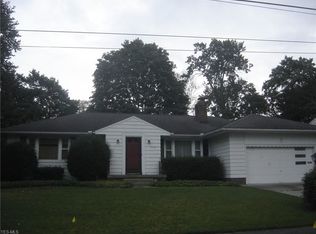 1110 Walton Dr, Akron, OH 44313