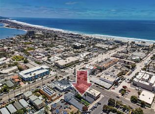 1007 Hornblend St, San Diego, CA 92109