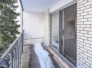 300 Mohawk Rd E #2-BEDROOM, Hamilton, ON L9A2J4