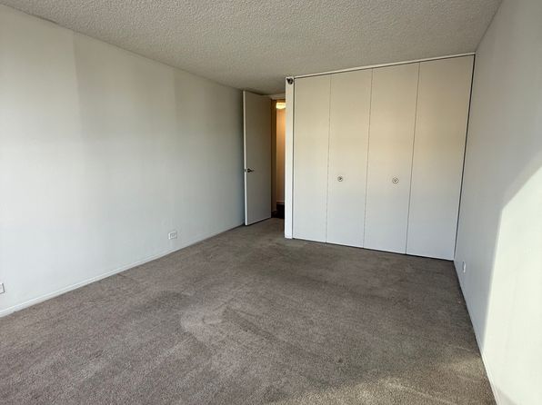 550-570 W Monroe St #4-4912