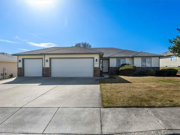 2952 Sawgrass Loop, Richland, WA 99354