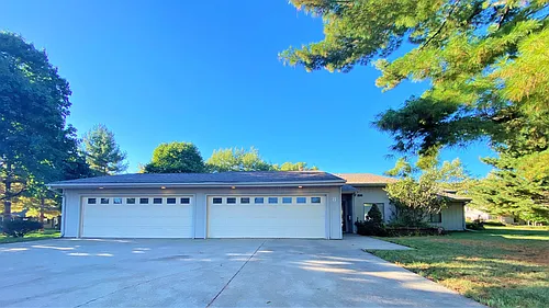 8 Green Mountain Dr Photo 1