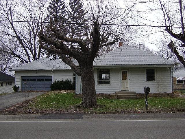 1st image of 3139 Troy St