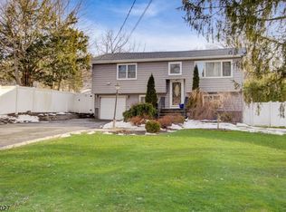 506 Stevens Rd, Landing, NJ 07850