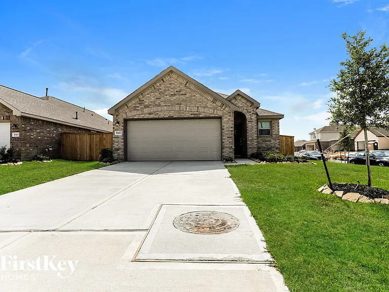 18467 Cobalt Cove Ln — Photo 1