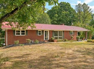 6280 Hawk Pride Mountain Rd, Tuscumbia, AL 35674