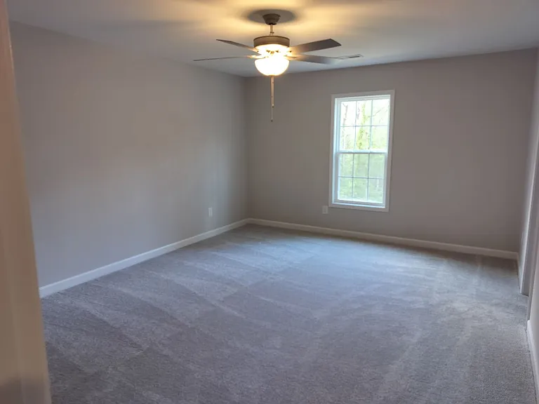 1051 McKay Dr — Photo 17
