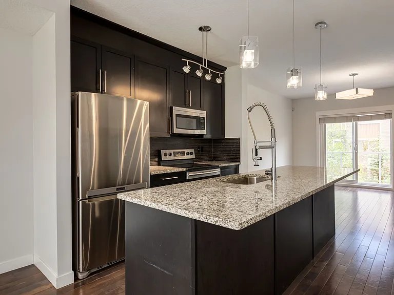 W Skyview Point Pl NE — Photo 21