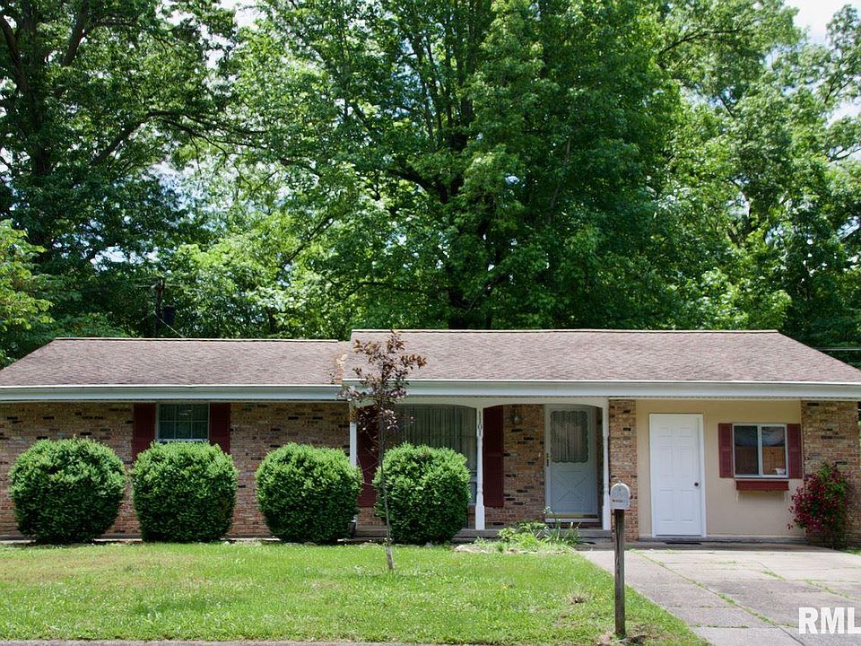 1st image of 1101 W Willow St