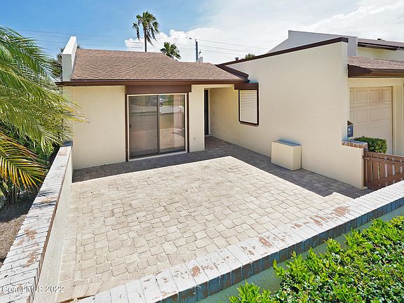 2nd image of 525 Summerset Ct