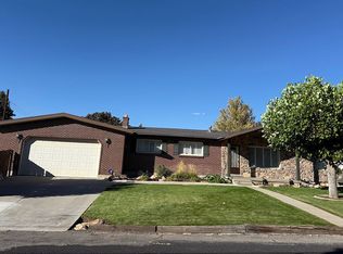 3221 E Millcreek Canyon Rd, Salt Lake City, UT 84109