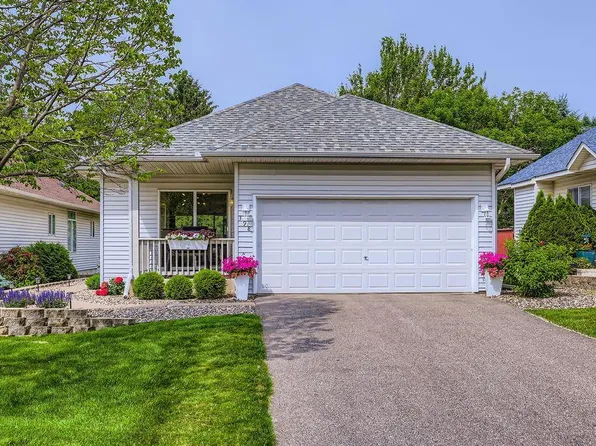 398 Bluebird Ln, Woodbury, MN 55125