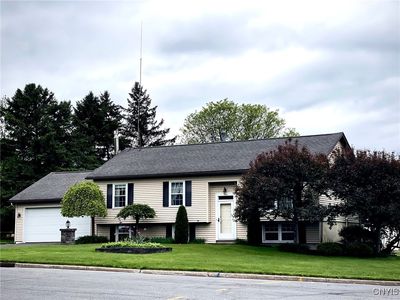 556 Stoneleigh Rd, Oneida, NY, 13421
