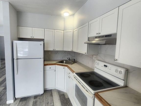 4th image of 301 Tower Ave APT 1