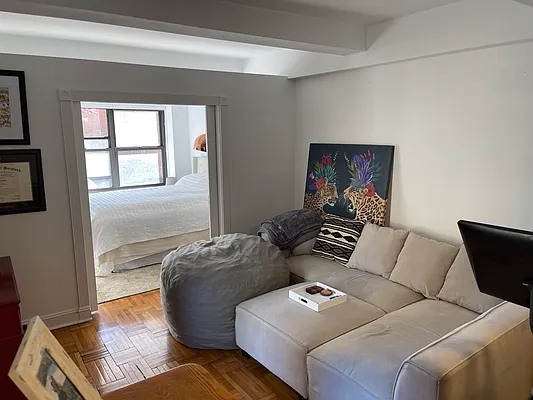 Rented by Douglas Elliman | media 13