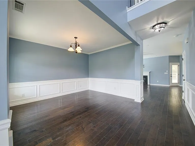 5595 Banner Blvd — Photo 10