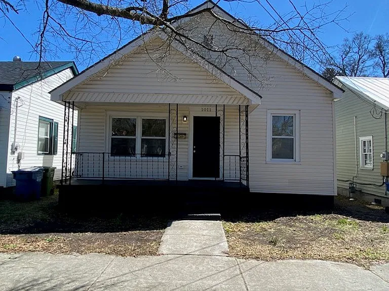 1011 S 7th St — Photo 2