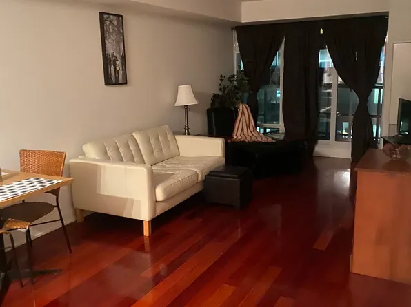 2181 Yonge St, Toronto, ON