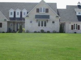 25105 E 101st St, Lees Summit, MO 64086