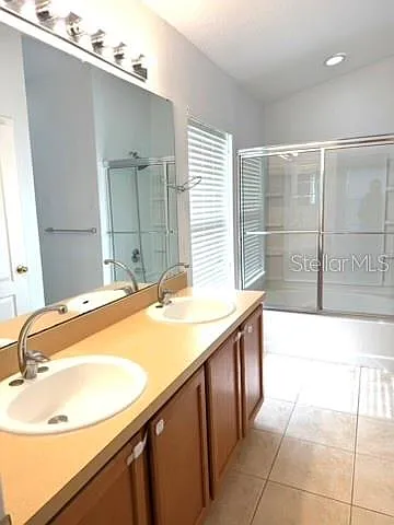 3310 Pine Oak Trl — Photo 10