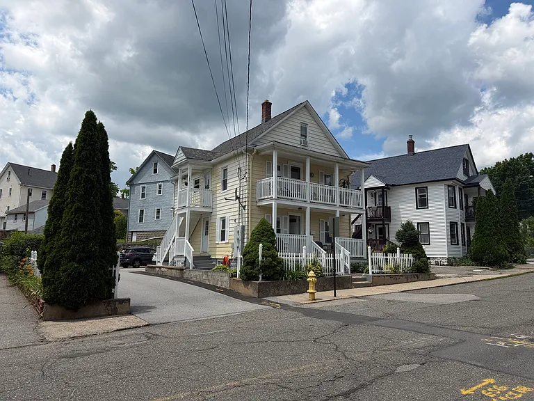 135 Wall St — Photo 10