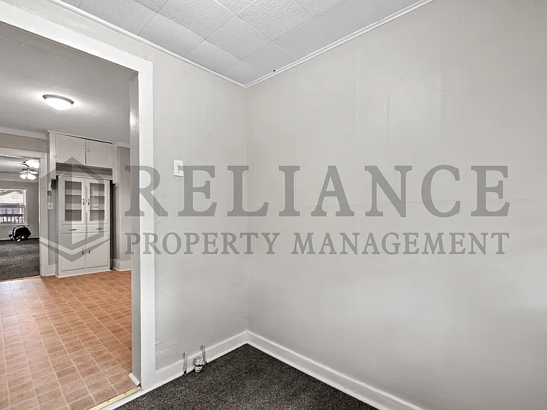 232 S Sedgwick St — Photo 16