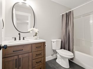 24216 237th Way SE, Maple Valley, WA 98038