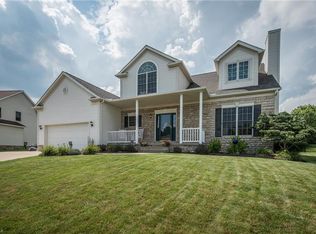 1977 Summerchase Rd NE, Canton, OH 44721