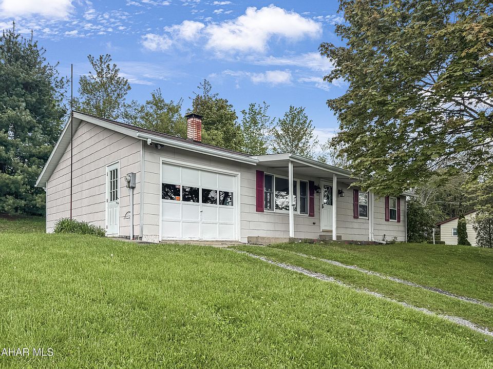 1st image of 132 Cindy St