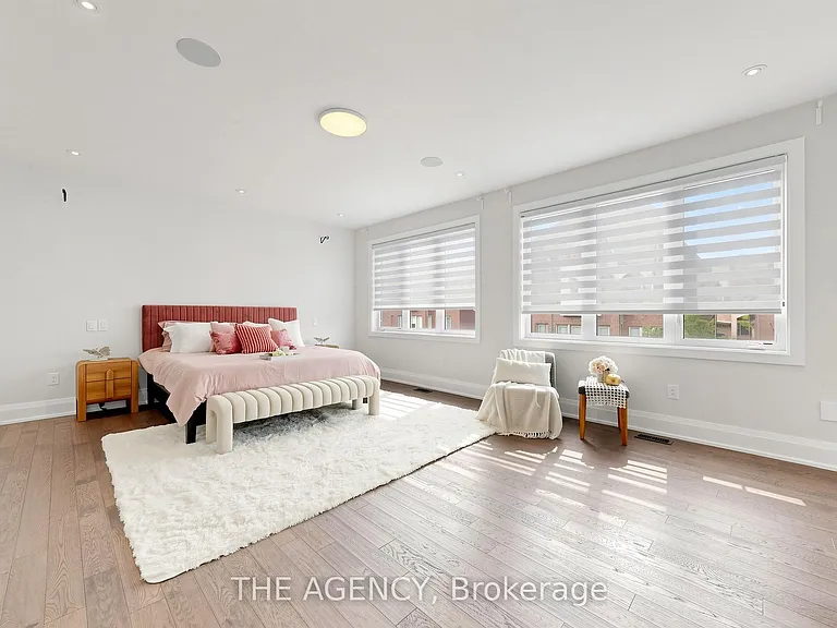 32 Conger St — Photo 20
