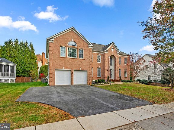2nd image of 13719 Willow Tree Dr