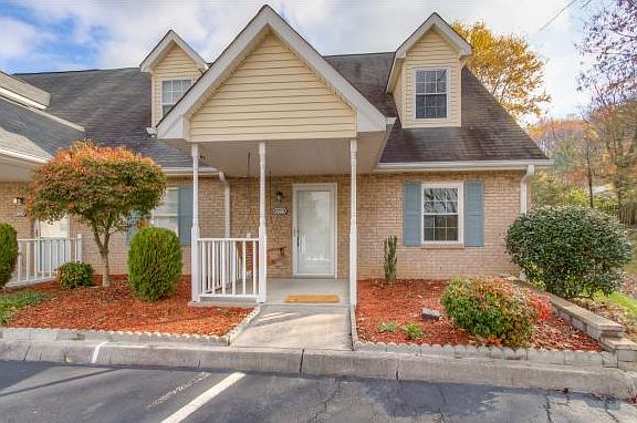2nd image of 1008 Milton Ct #0