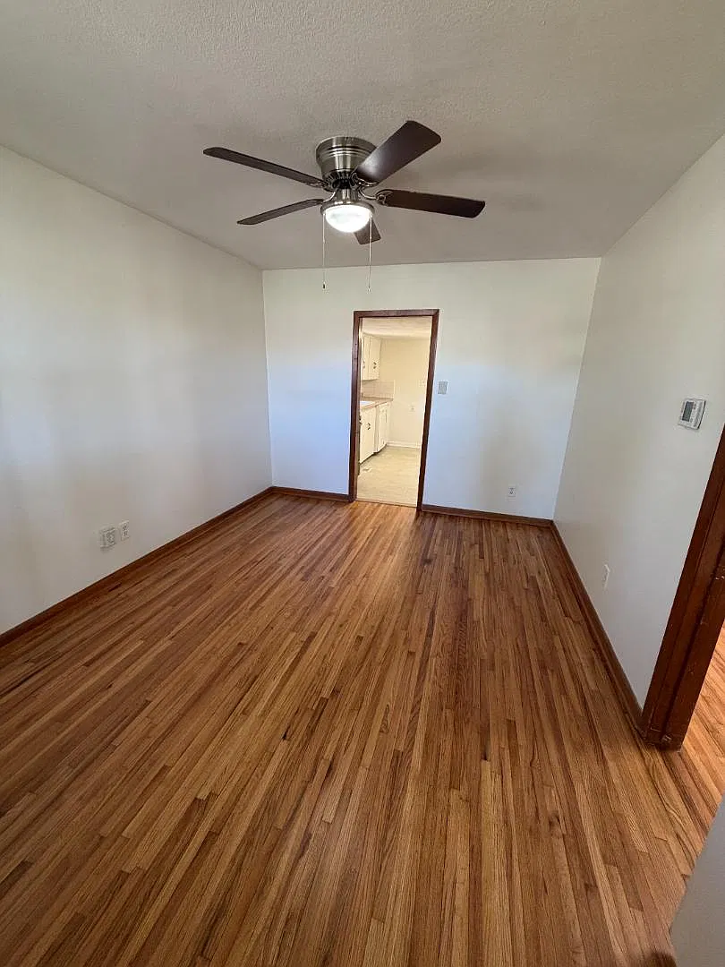 514 S Chase St — Photo 3