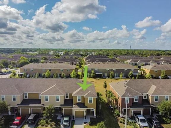2nd image of 7014 Woodchase Glen Dr