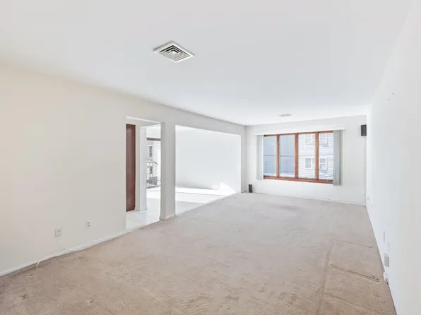 314 Palisade Avenue image 3 of 18