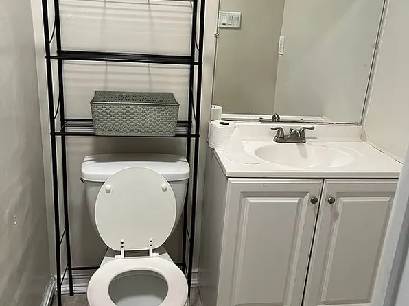 216 Bon Air Dr N, Jacksonville, FL 32218