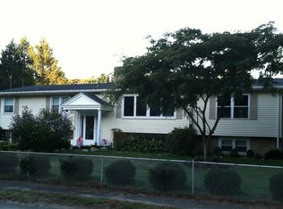 8 Ingleside Rd, Natick, MA 01760