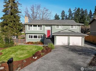 3633 Crabapple Pl, Pt Angeles, WA