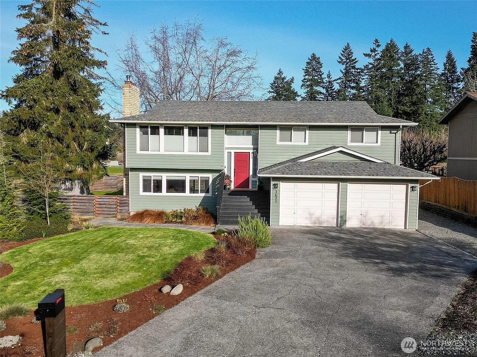 3633 Crabapple Place photo 1