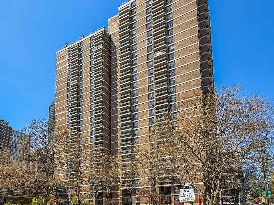 1st image of 333 Pearl Street #3M