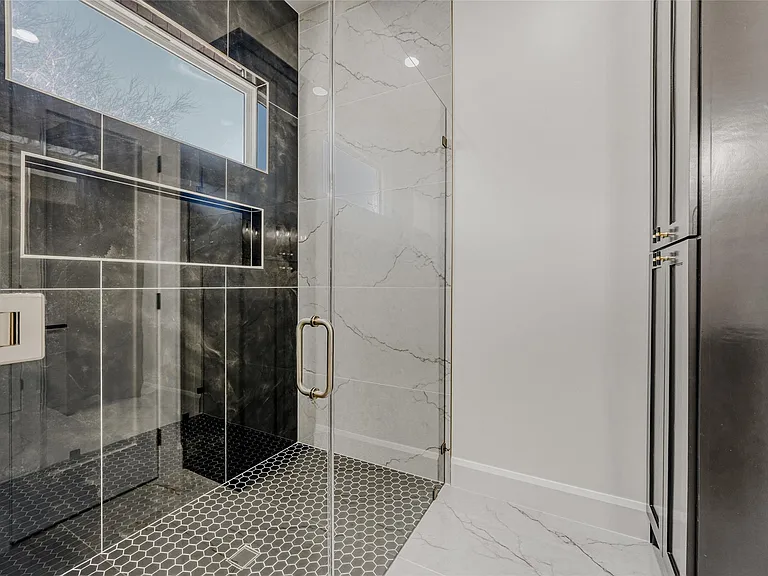 406 E Carrie Mnr — Photo 20