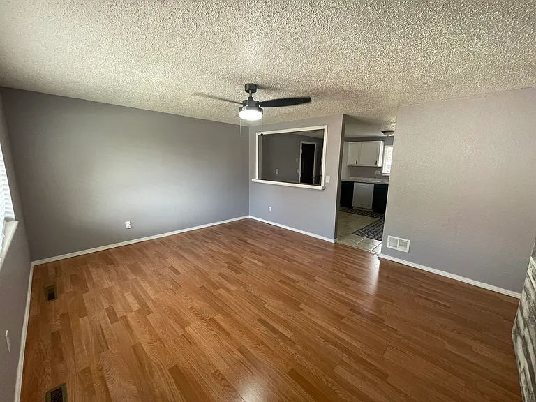 108 Elm St — Photo 10