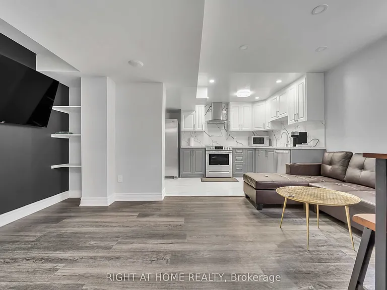 3253 Liptay Ave #BASEMENT — Photo 16