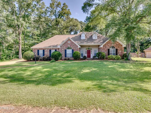 300 Wildwood Blvd, Jackson, MS 39212