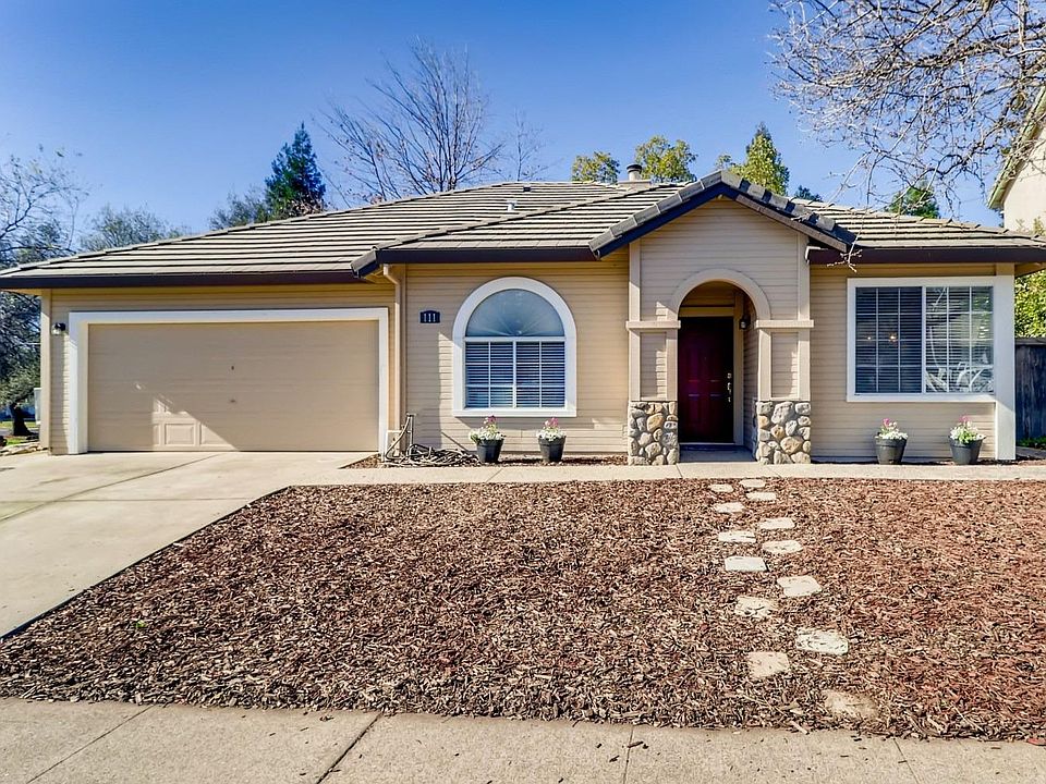 1st image of 111 Larkin Cir