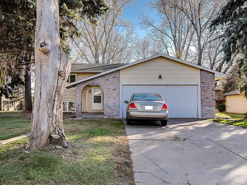 1st image of 7501 84th Ave N
