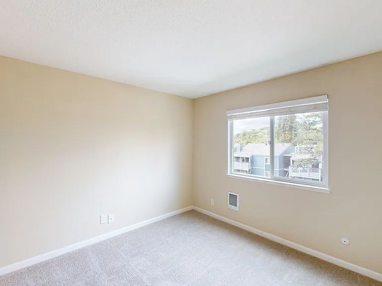 531 Alameda Del Prado #329 — Photo 11