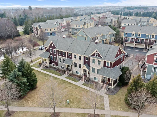 10758 Falling Water Ln Unit C, Woodbury, MN 55129