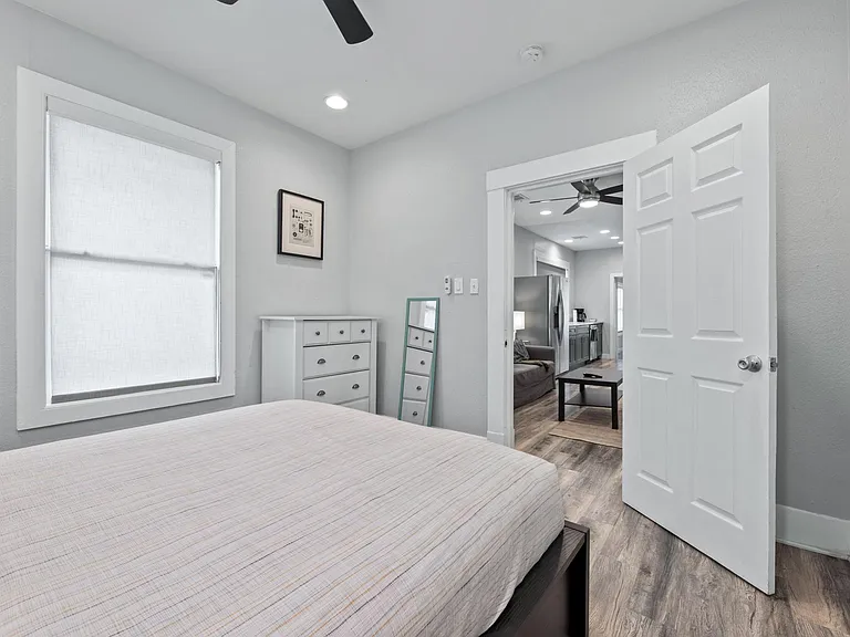 412 Drew St #2 — Photo 12